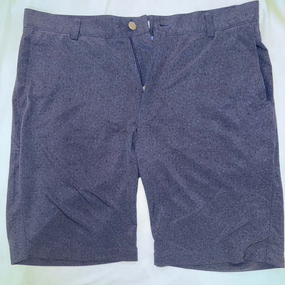 Peter Millar Men’s Navy Golf Shorts